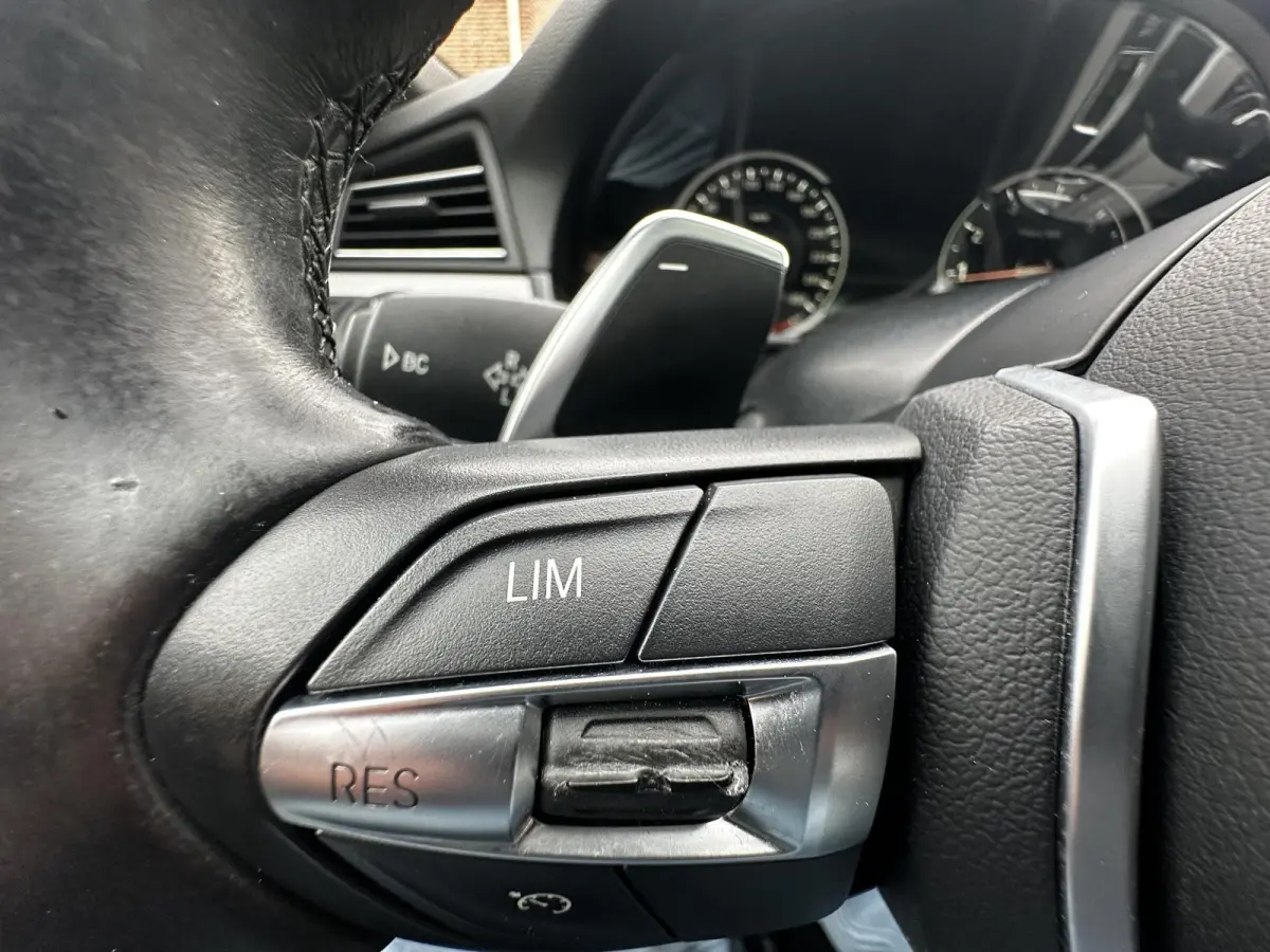 520i M-Sport NL Auto