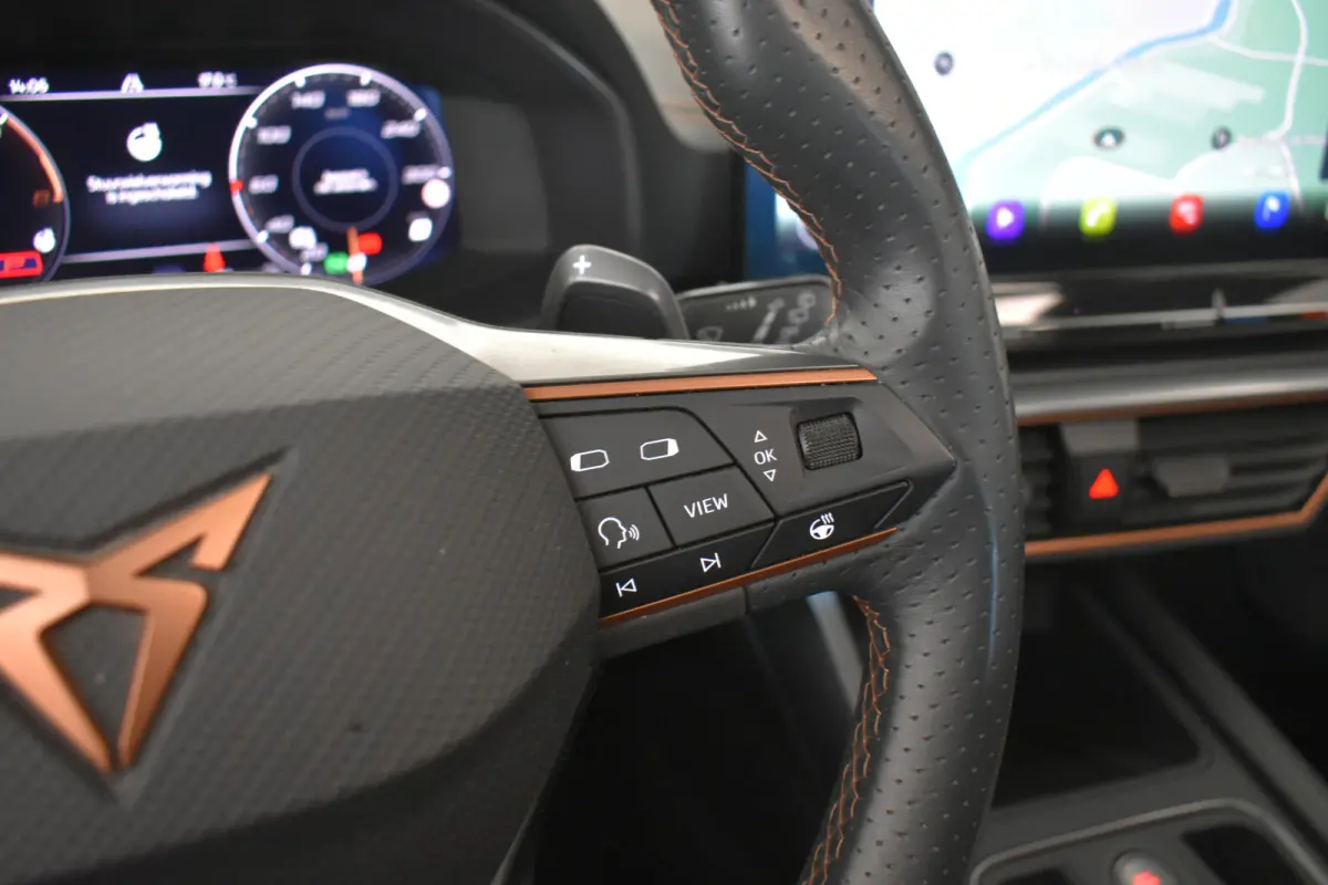 1.4 e-Hybrid VZ 245PK El Trekh+aKlep 360º Cam Pano Vol Leder mem Seat Copper Edition
