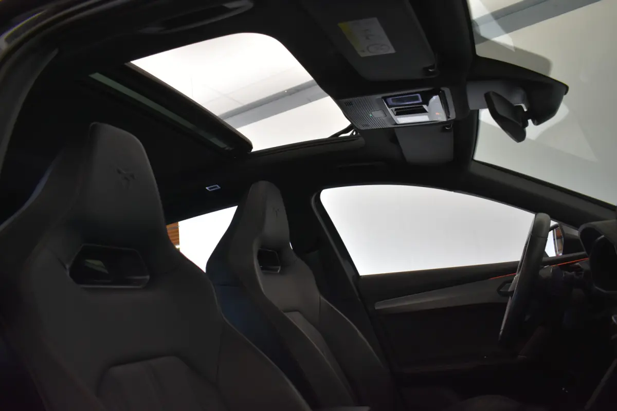 1.4 e-Hybrid VZ 245PK El Trekh+aKlep 360º Cam Pano Vol Leder mem Seat Copper Edition