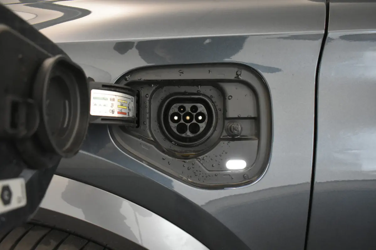 1.4 e-Hybrid VZ 245PK El Trekh+aKlep 360º Cam Pano Vol Leder mem Seat Copper Edition