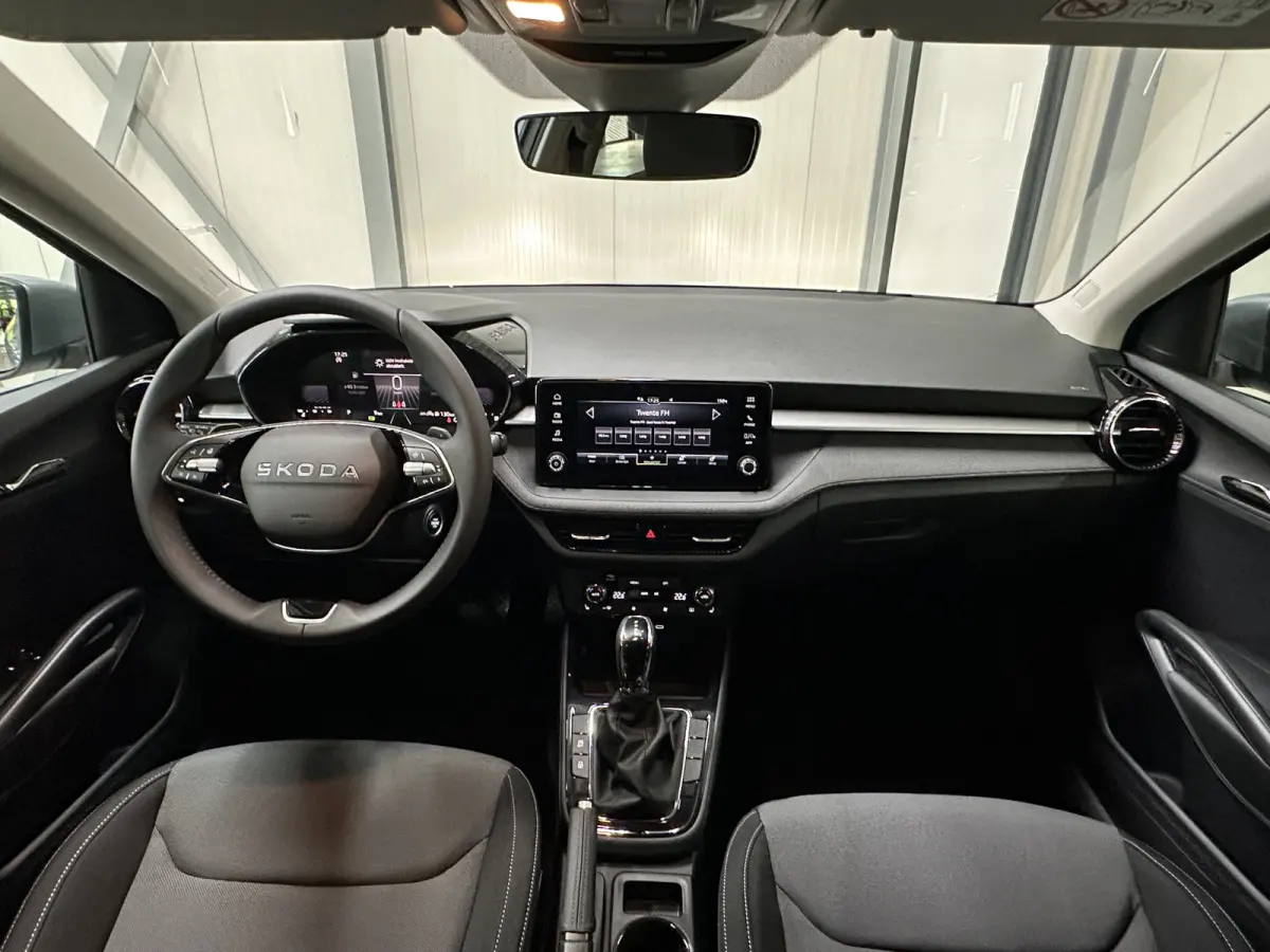 1.0 TSI 115 pk DSG Edition | Apple Carplay/Android Auto | Camera | Winter Pakket |