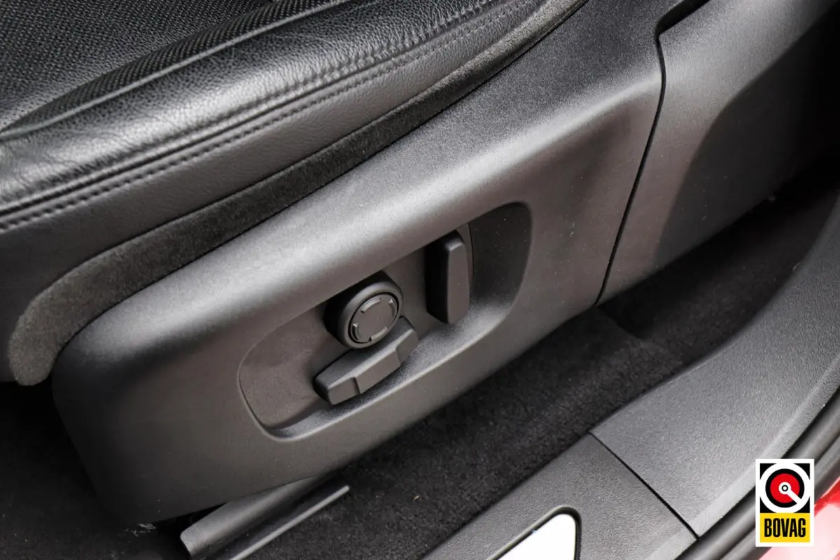 1.5 P300e AWD R-Dynamic S |LEDER|CAMERA|MEMORY|TREKHAAK|CARPLAY