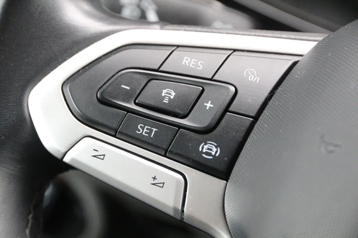 2.0 TDI 150 | Aut. | DC | L2H1 | Navi | Camera | Airco..