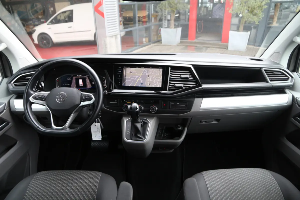 2.0 TDI 150 | Aut. | DC | L2H1 | Navi | Camera | Airco..