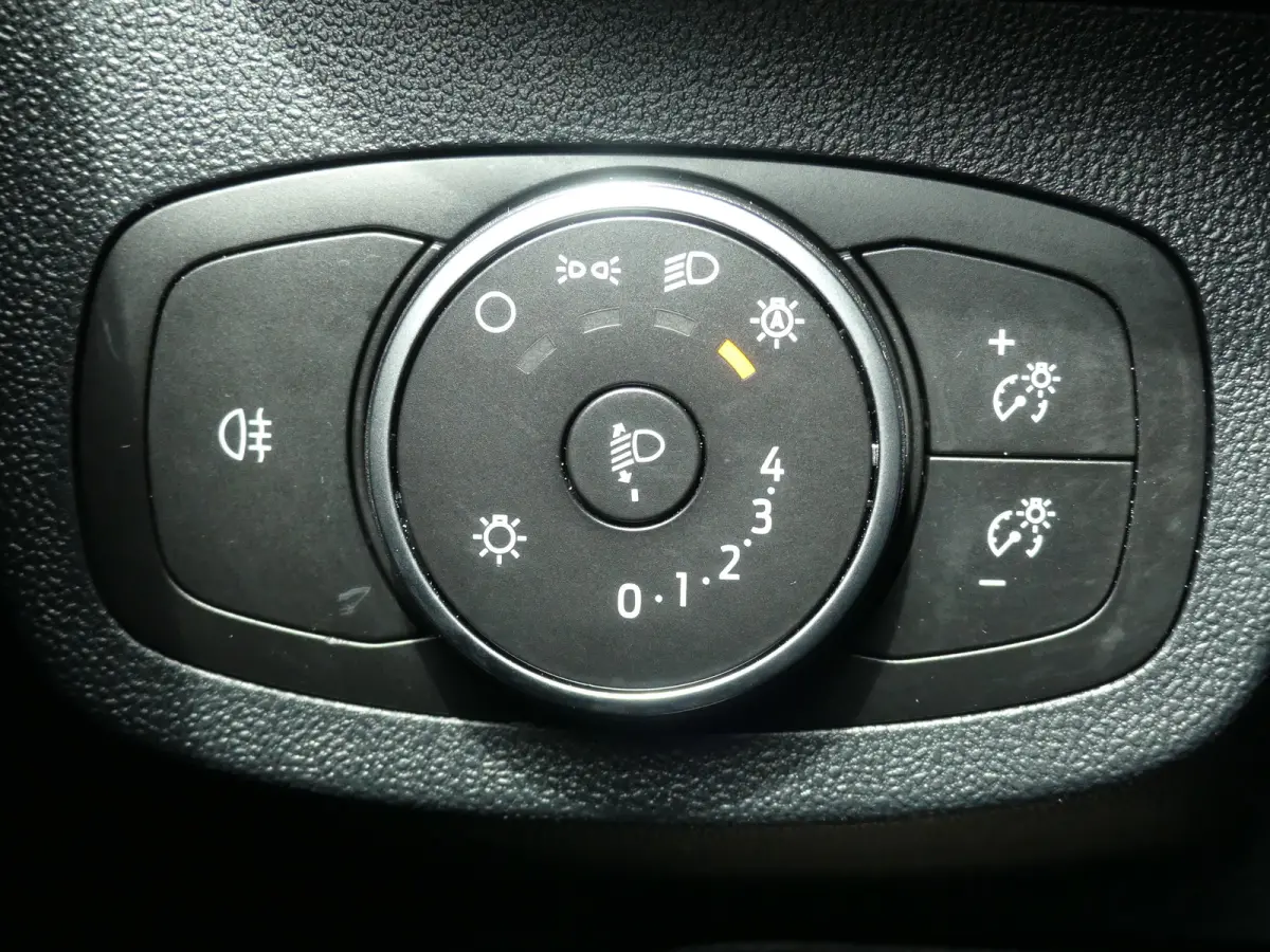 1.0 EcoBoost Connected | CRUISE | AIRCO | APPLE CARPLAY / ANDRIOD AUTO |