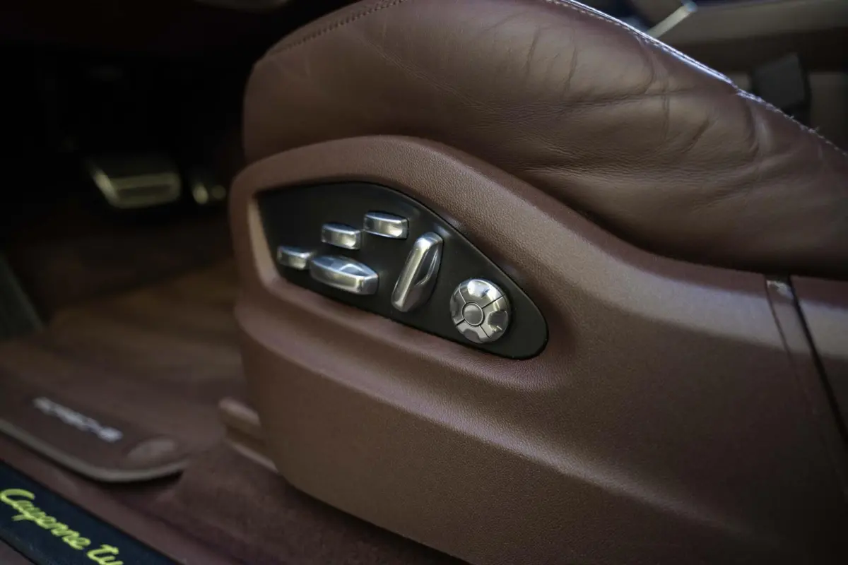 Turbo S E-Hybrid Ceramic Burmester Pano 22'