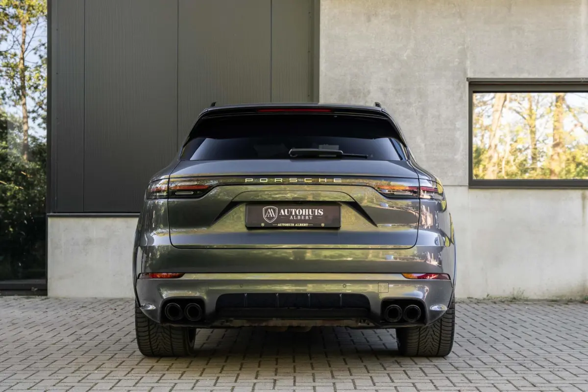 Turbo S E-Hybrid Ceramic Burmester Pano 22'