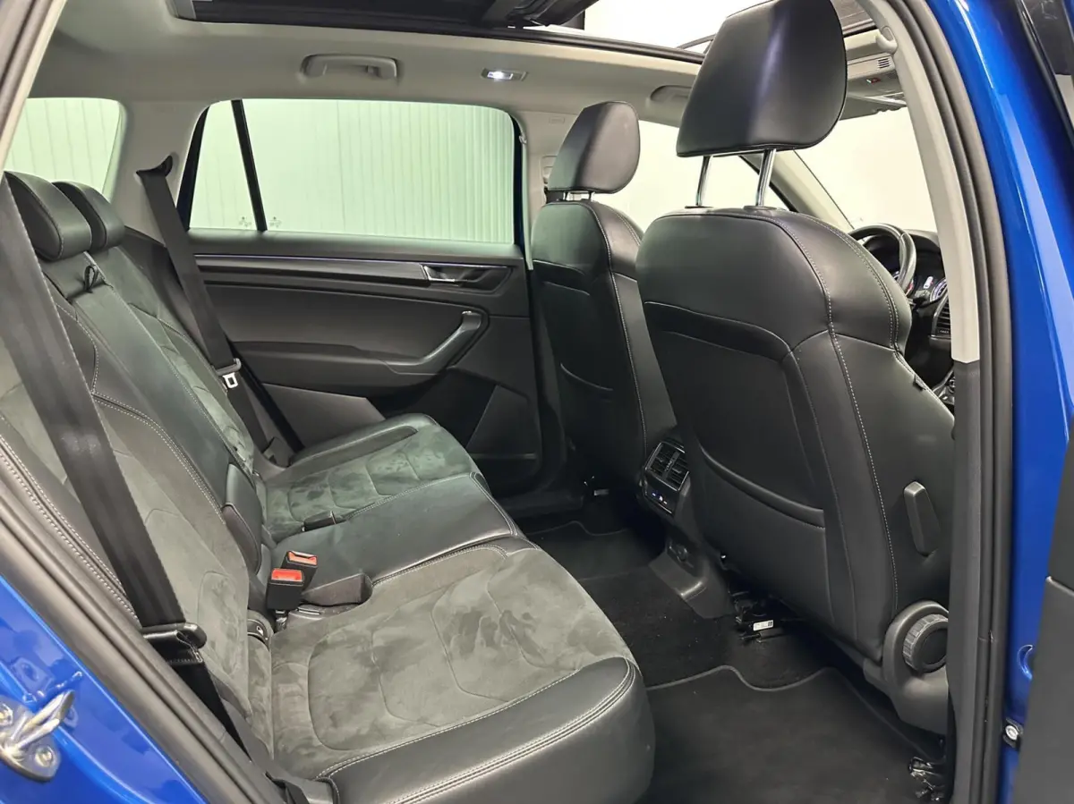 1.5 TSI Business Edition PANO TREKHAAK CAMERA CARPLAY ECC CRUISE.