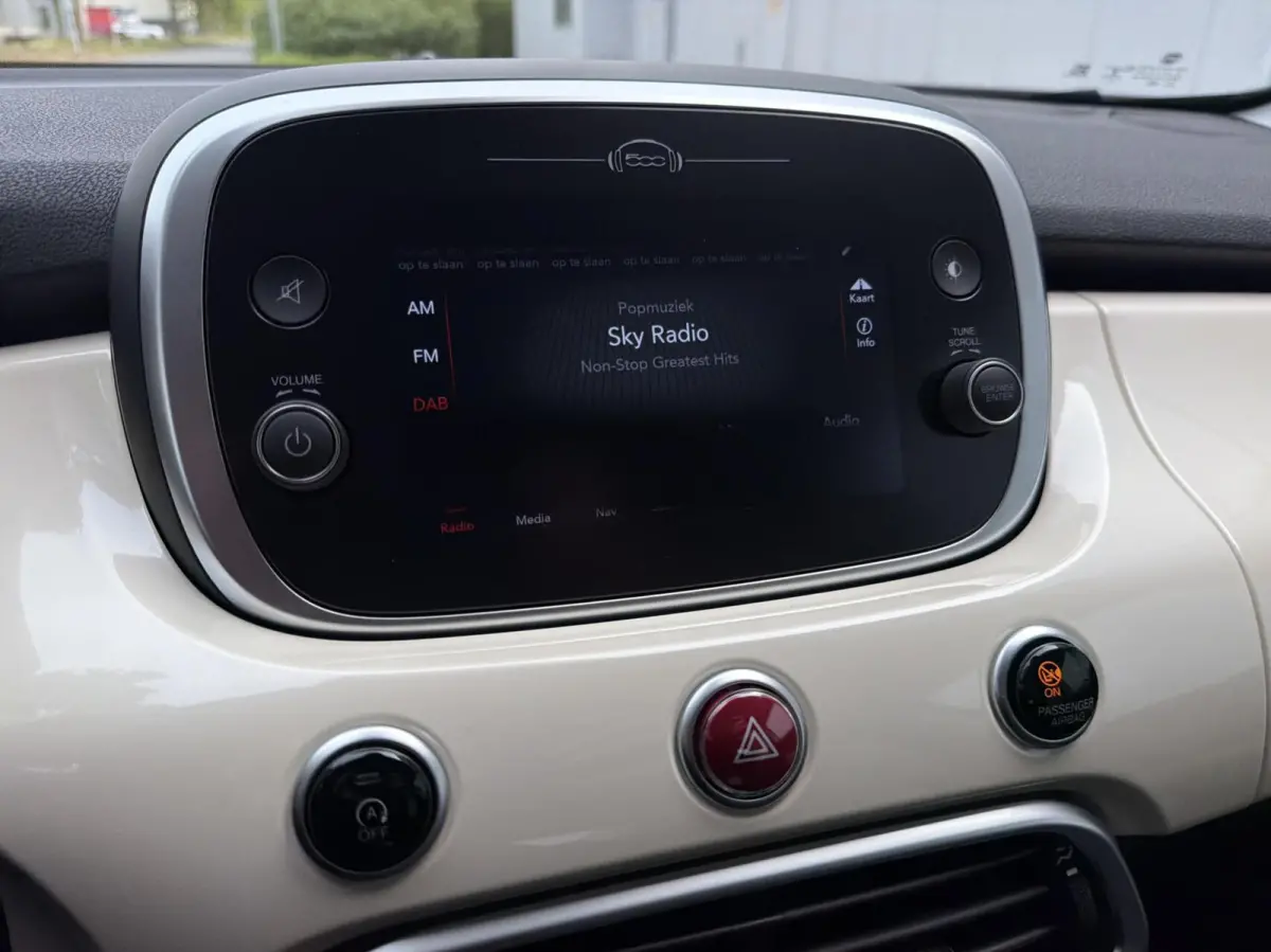 Cross 1.3 GSE Cross - NAVI/CARPLAY/LEER/LED/NAP