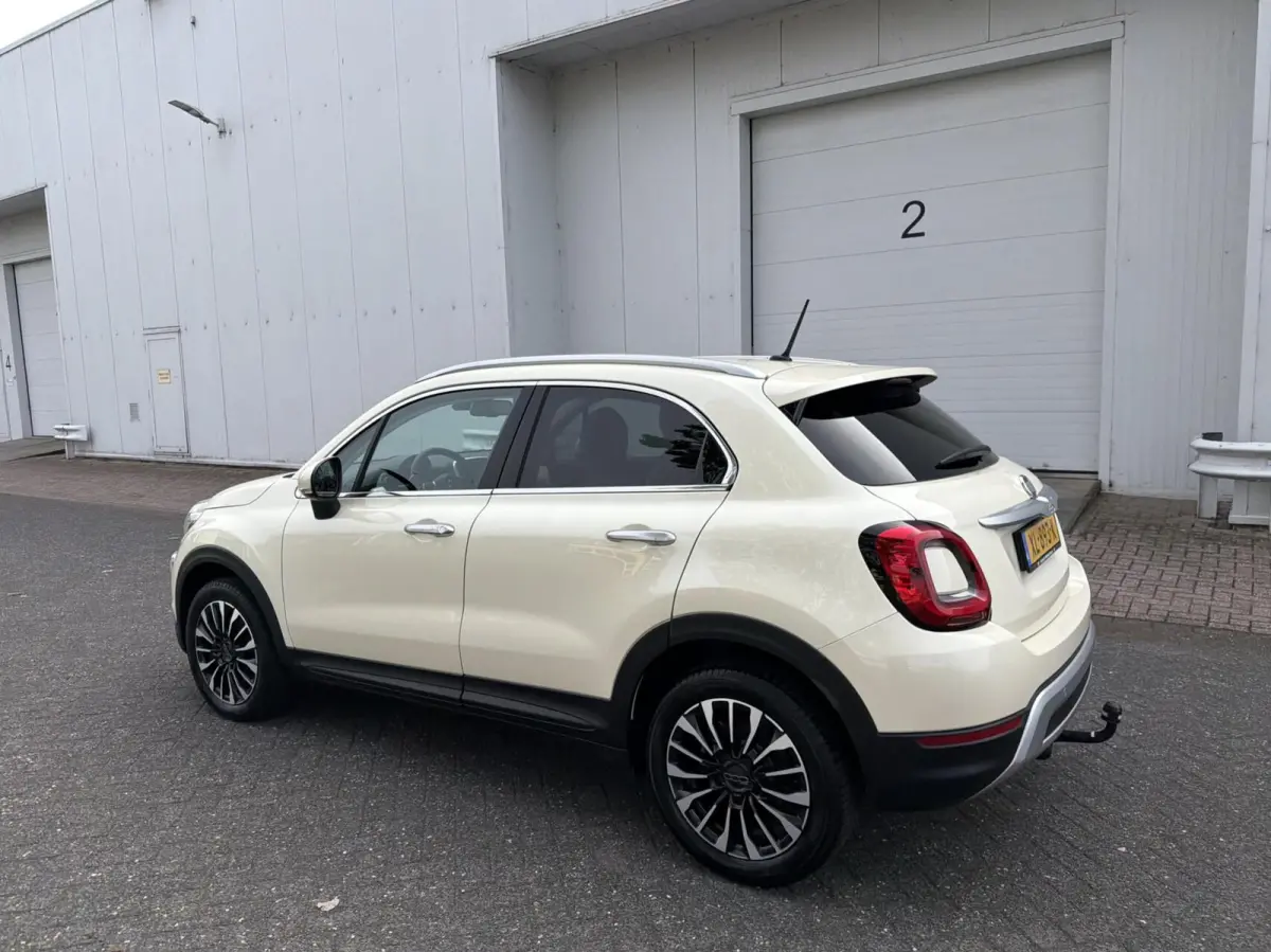 Cross 1.3 GSE Cross - NAVI/CARPLAY/LEER/LED/NAP