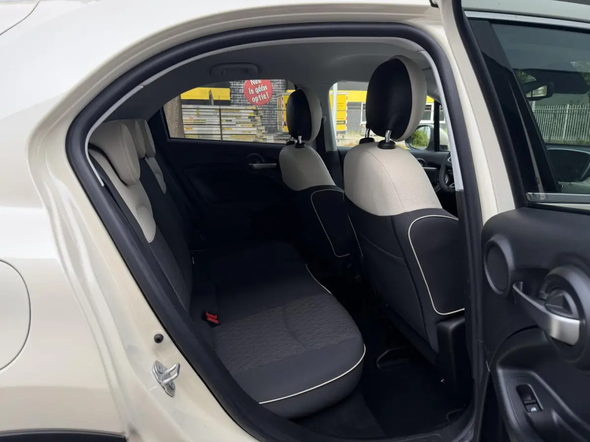 Cross 1.3 GSE Cross - NAVI/CARPLAY/LEER/LED/NAP