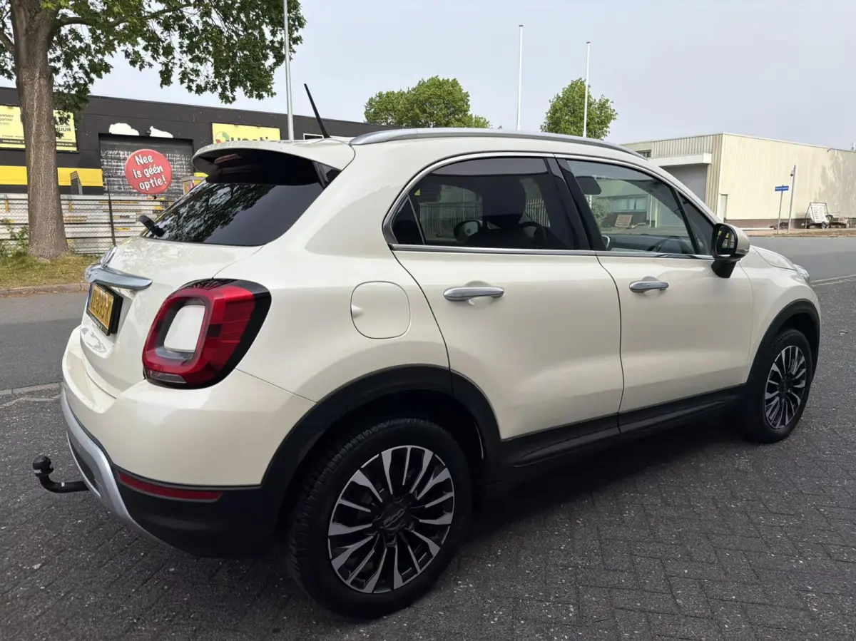 Cross 1.3 GSE Cross - NAVI/CARPLAY/LEER/LED/NAP