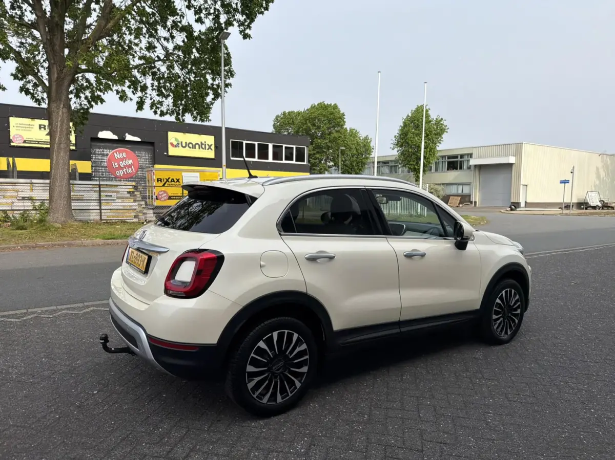 Cross 1.3 GSE Cross - NAVI/CARPLAY/LEER/LED/NAP