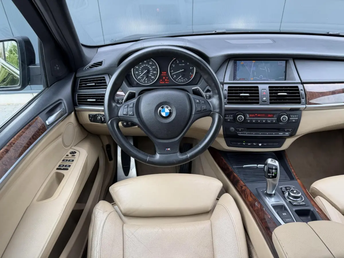 xDrive35i M-Pakket 7-Persoons - Leder - Navi - Pano - Leder Dash - Massage