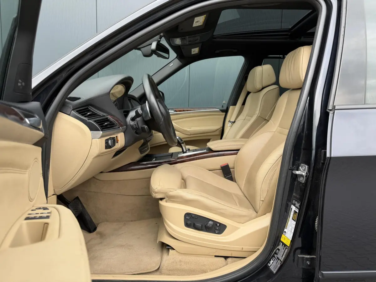 xDrive35i M-Pakket 7-Persoons - Leder - Navi - Pano - Leder Dash - Massage