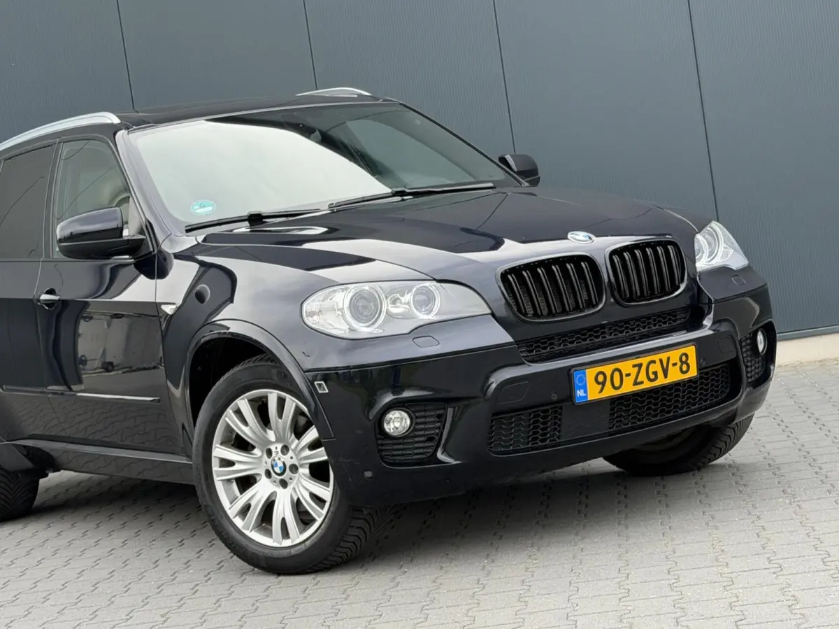 xDrive35i M-Pakket 7-Persoons - Leder - Navi - Pano - Leder Dash - Massage