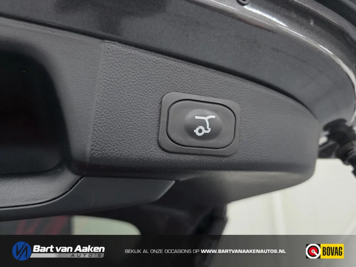 1.0 Hybrid ST Line X Keyless Camera Adaptive cruise