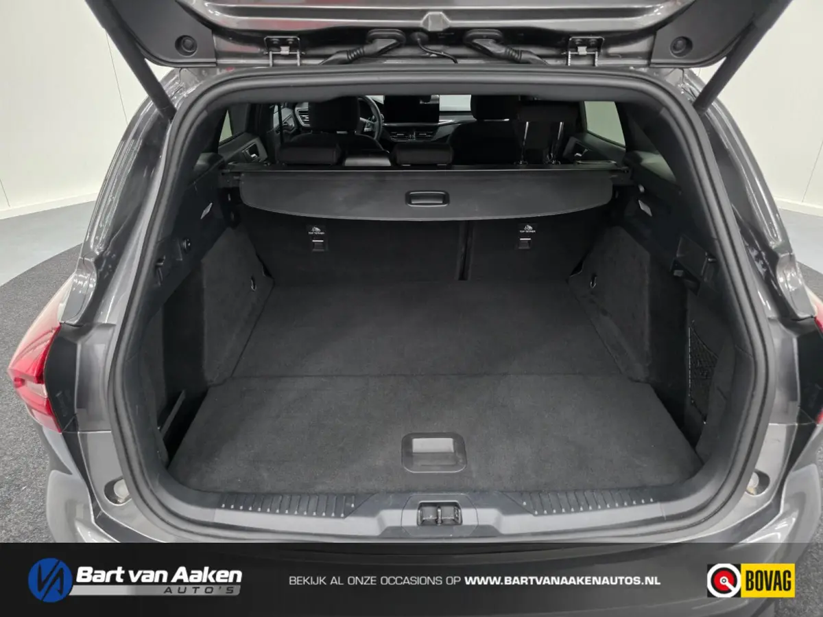 1.0 Hybrid ST Line X Keyless Camera Adaptive cruise