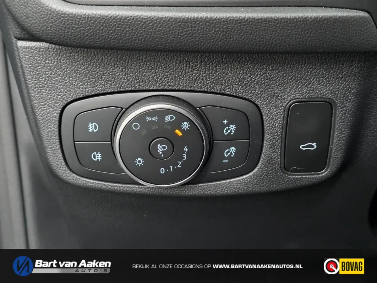 1.0 Hybrid ST Line X Keyless Camera Adaptive cruise