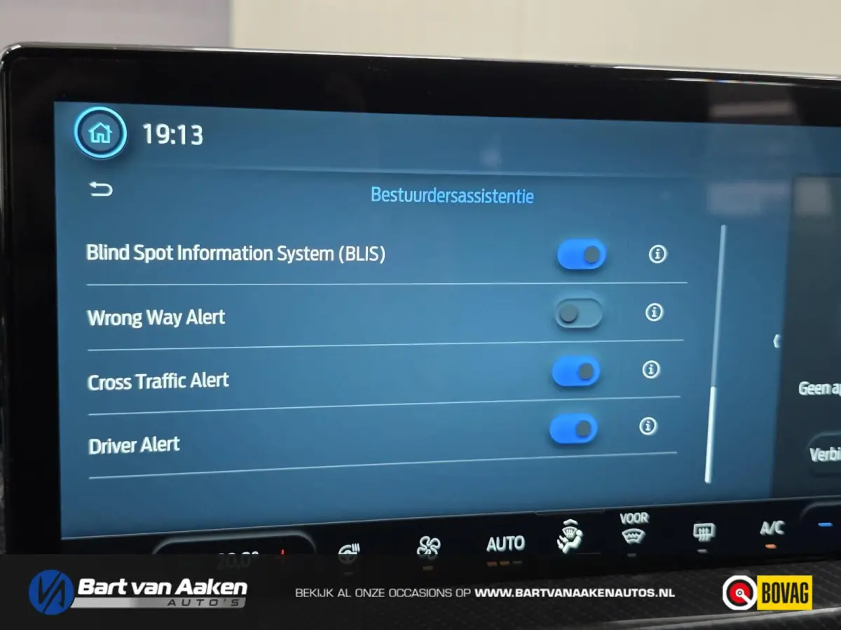 1.0 Hybrid ST Line X Keyless Camera Adaptive cruise