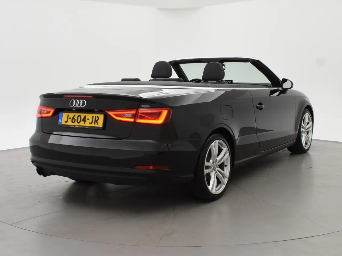 1.4 TFSI S-TRONIC AUT. + STOELVERWARMING | 18 INCH | SPORTSTOELEN | XENON | NAVIGATIE