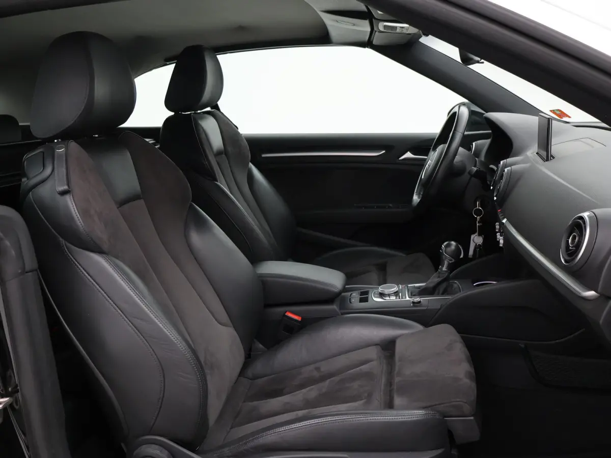 1.4 TFSI S-TRONIC AUT. + STOELVERWARMING | 18 INCH | SPORTSTOELEN | XENON | NAVIGATIE