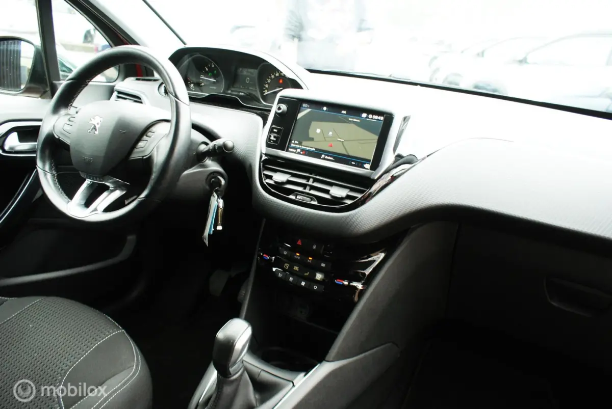 1.2 PureTech Allure 2018 17113km Airco, cruise, navi