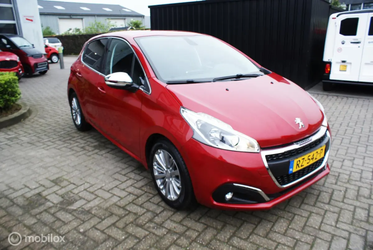 1.2 PureTech Allure 2018 17113km Airco, cruise, navi