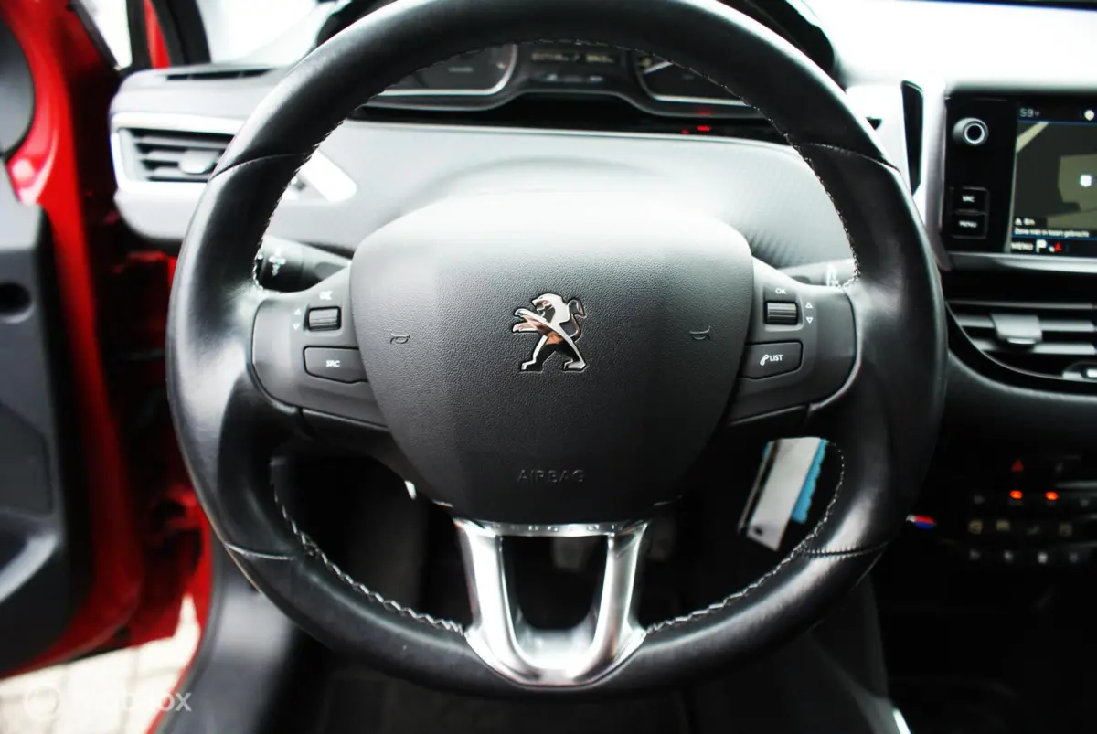 1.2 PureTech Allure 2018 17113km Airco, cruise, navi