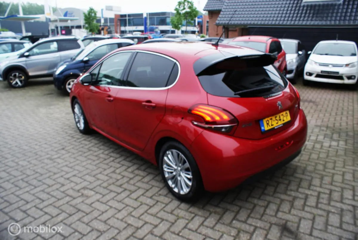 1.2 PureTech Allure 2018 17113km Airco, cruise, navi