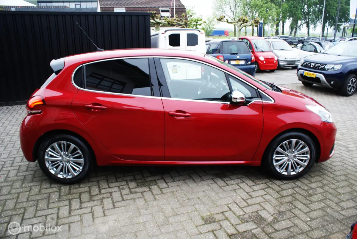 1.2 PureTech Allure 2018 17113km Airco, cruise, navi