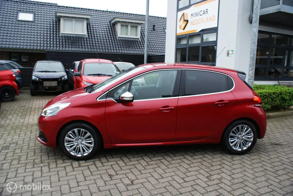 1.2 PureTech Allure 2018 17113km Airco, cruise, navi