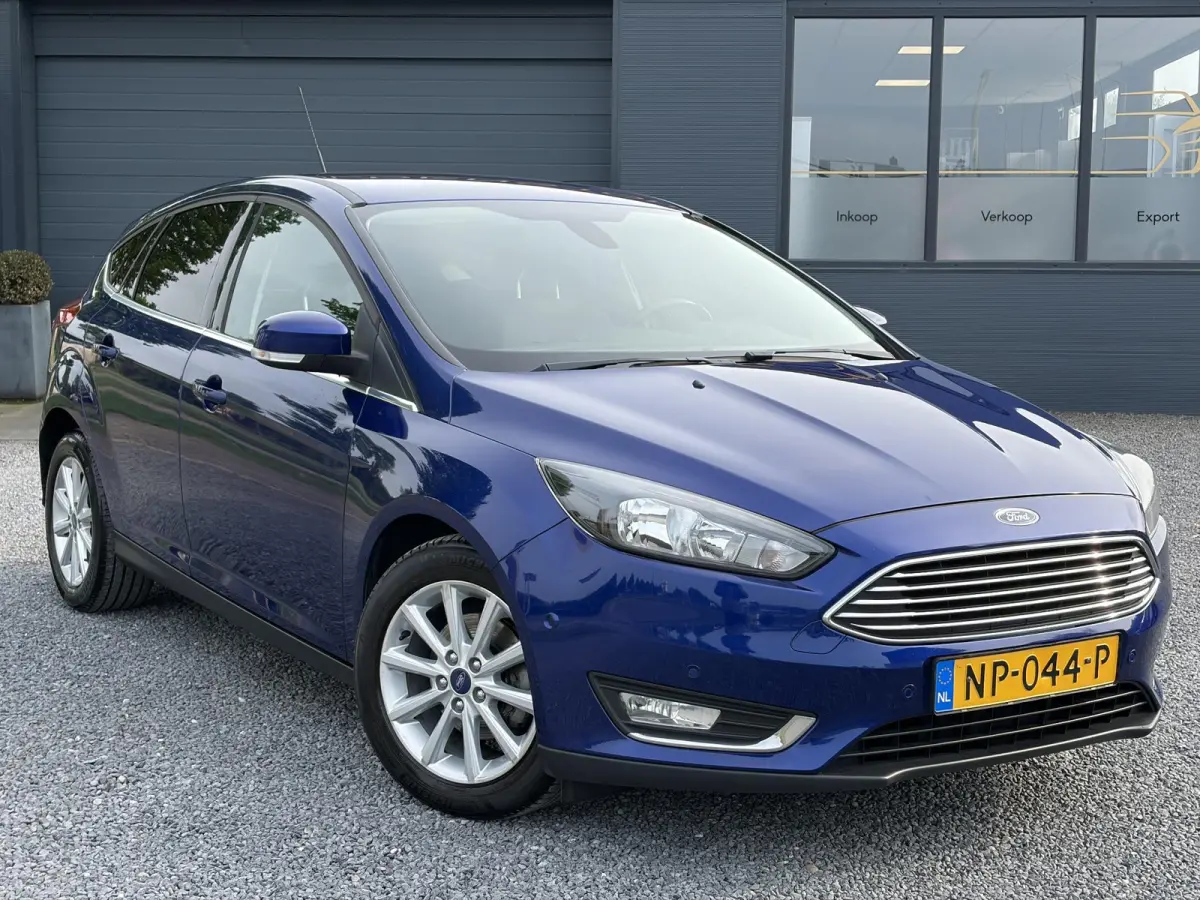1.0 Titanium 2e Eigenaar,Dealer Onderhouden,Navi,Pdc V+A,125pk,Clima,Cruise,6 Bak,Lm velgen,Net beurt gehad,Apk tot 04-2027