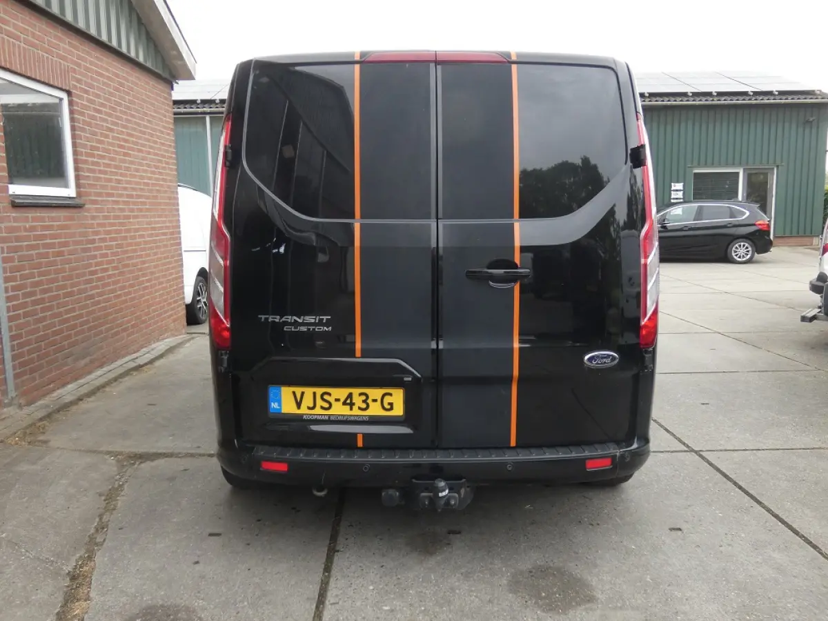 320 2.0 TDCI L2H1 Sport* navi/cam*xenon*