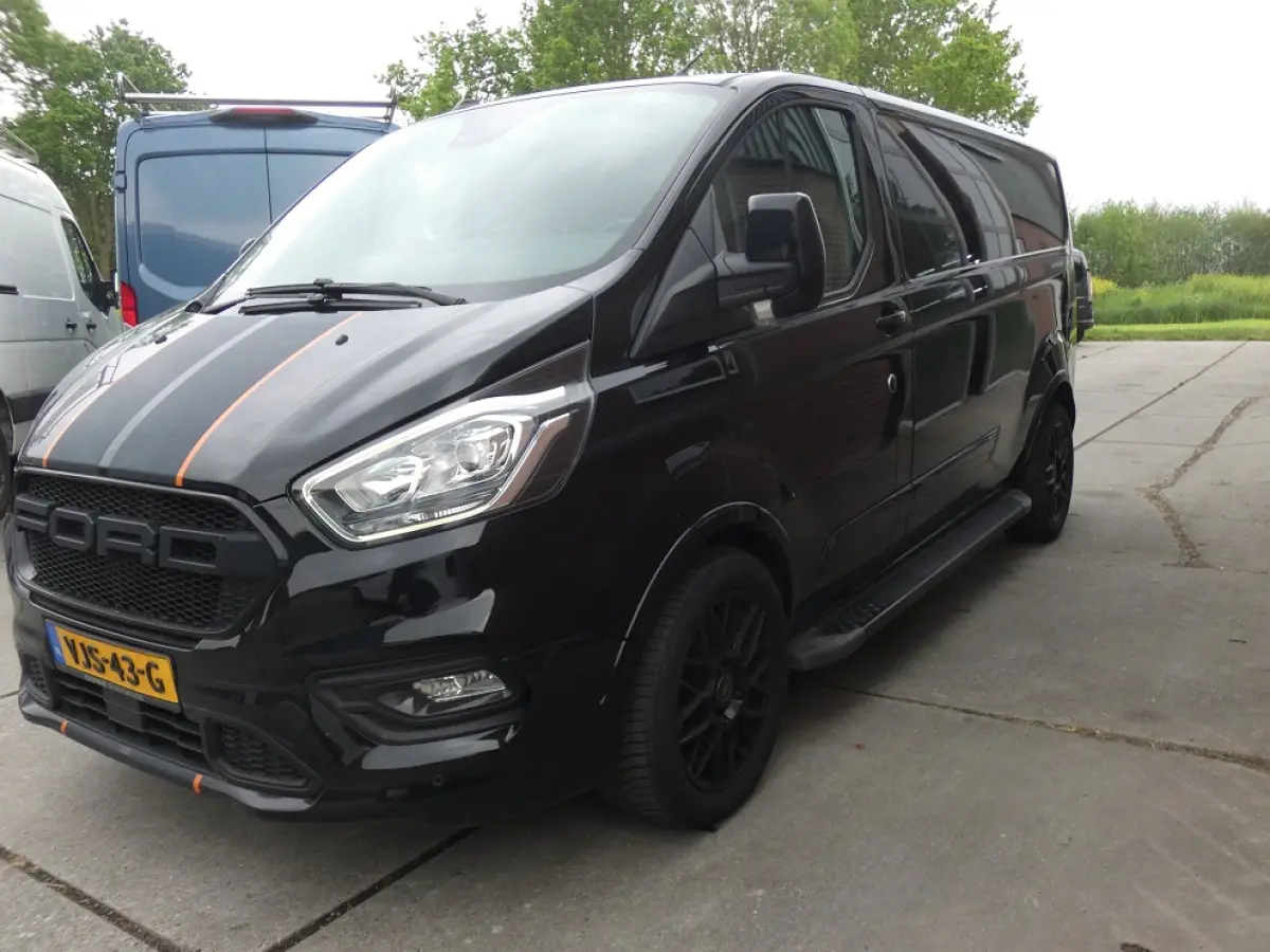 320 2.0 TDCI L2H1 Sport* navi/cam*xenon*