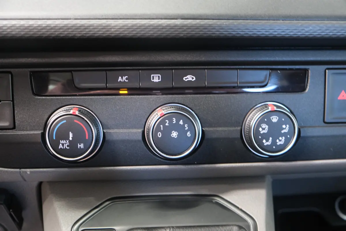 2.0 TDI 150 pk L2H1 4-Motion DC 30 Pick-Up