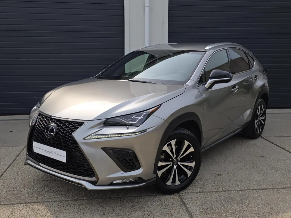 300h AWD F F SPORT Line facelift