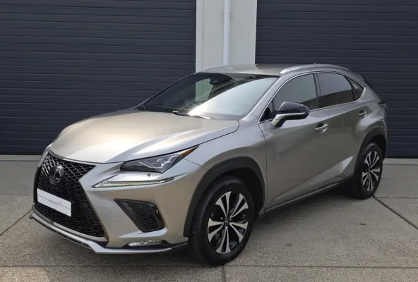 300h AWD F F SPORT Line facelift