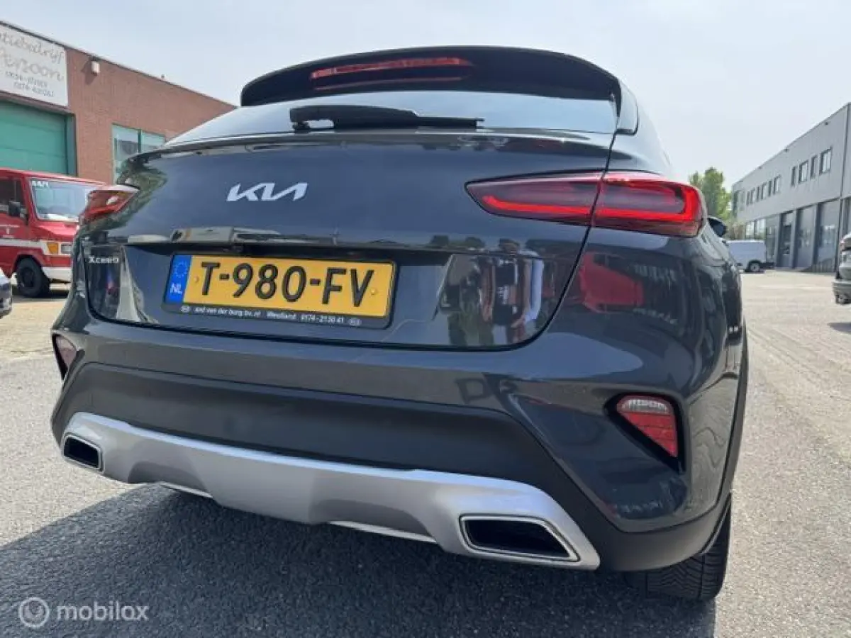 1.6 GDi PHEV DynamicPlusLine Automaat 55 km volledig elect rijden / Hybride , 18 inch velgen , Electr. kofferklep , Lane assist , Dodehoek assistent , lage km stand ,