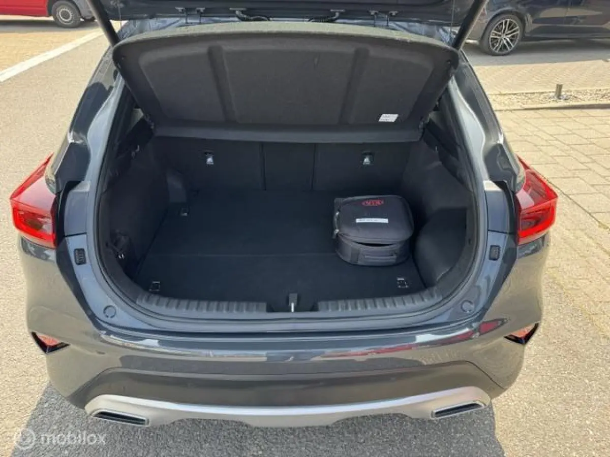 1.6 GDi PHEV DynamicPlusLine Automaat 55 km volledig elect rijden / Hybride , 18 inch velgen , Electr. kofferklep , Lane assist , Dodehoek assistent , lage km stand ,