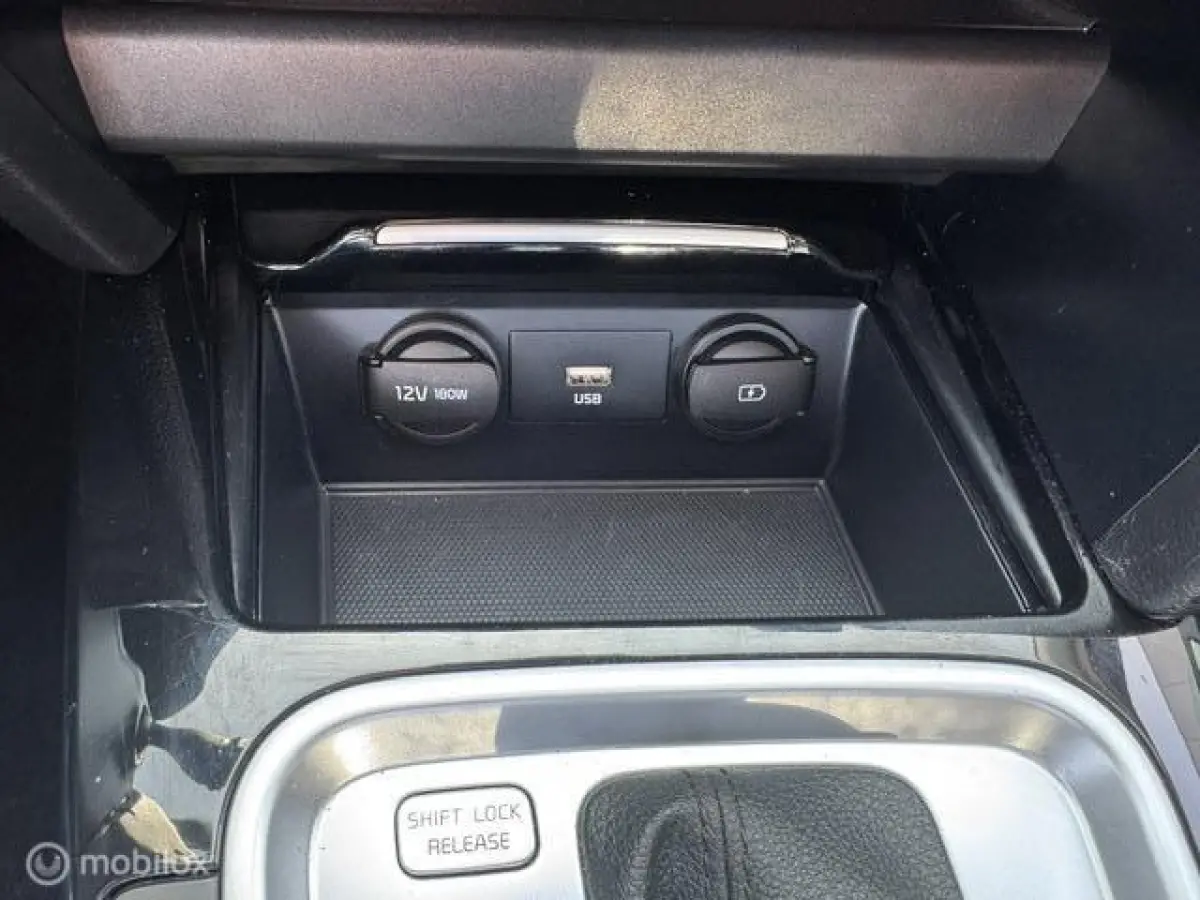 1.6 GDi PHEV DynamicPlusLine Automaat 55 km volledig elect rijden / Hybride , 18 inch velgen , Electr. kofferklep , Lane assist , Dodehoek assistent , lage km stand ,
