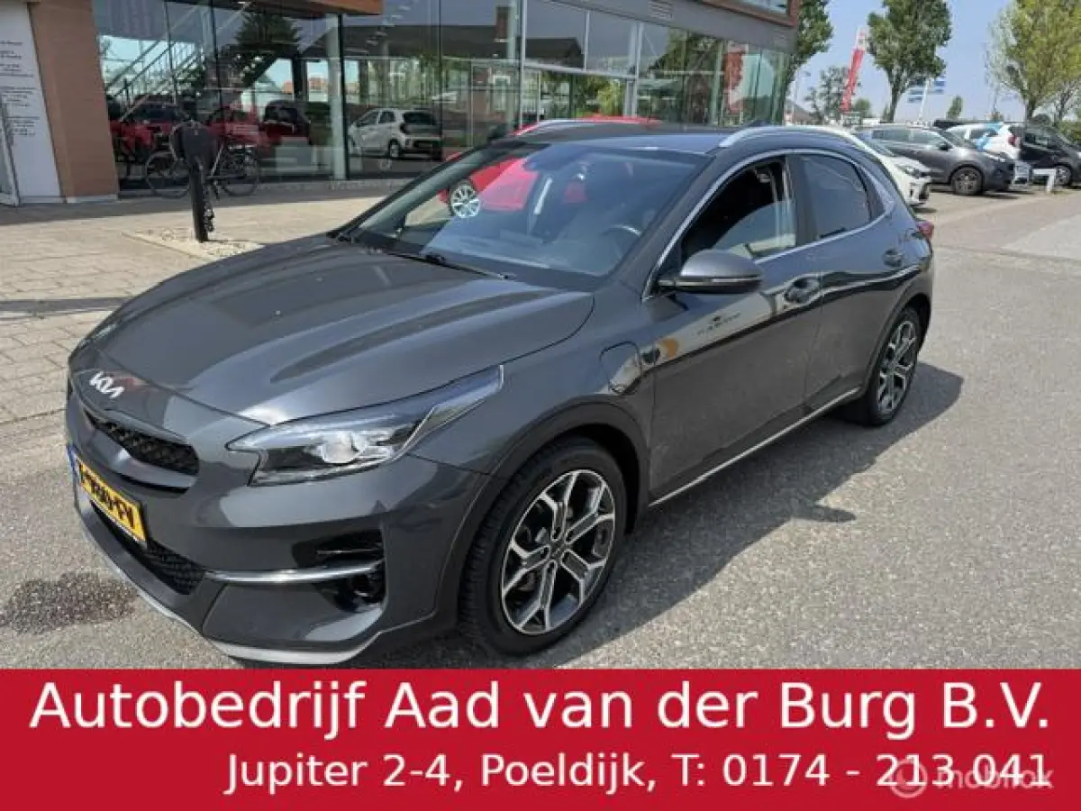1.6 GDi PHEV DynamicPlusLine Automaat 55 km volledig elect rijden / Hybride , 18 inch velgen , Electr. kofferklep , Lane assist , Dodehoek assistent , lage km stand ,