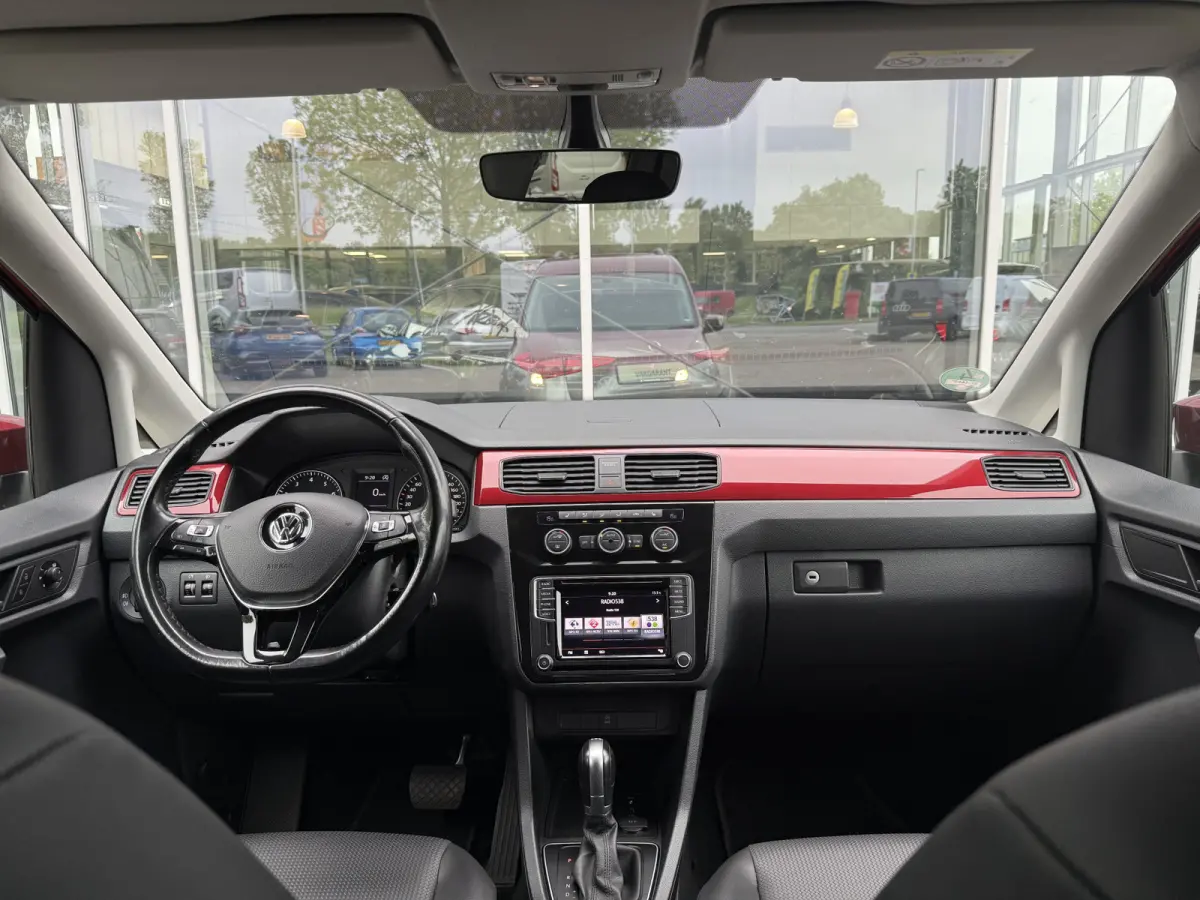 1.4 TSI Highline 7p | Carplay | Navi | Trekhaak | Stoelverw. | Leder