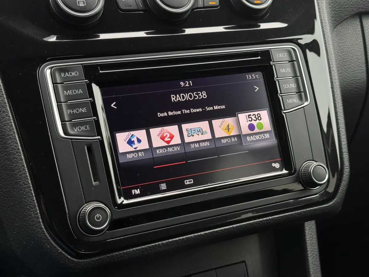 1.4 TSI Highline 7p | Carplay | Navi | Trekhaak | Stoelverw. | Leder