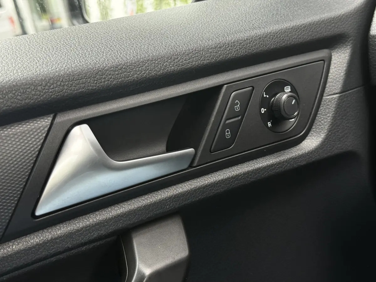 1.4 TSI Highline 7p | Carplay | Navi | Trekhaak | Stoelverw. | Leder