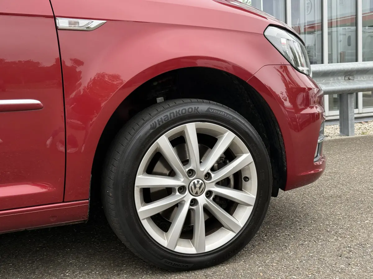 1.4 TSI Highline 7p | Carplay | Navi | Trekhaak | Stoelverw. | Leder