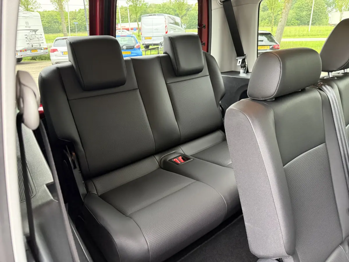 1.4 TSI Highline 7p | Carplay | Navi | Trekhaak | Stoelverw. | Leder