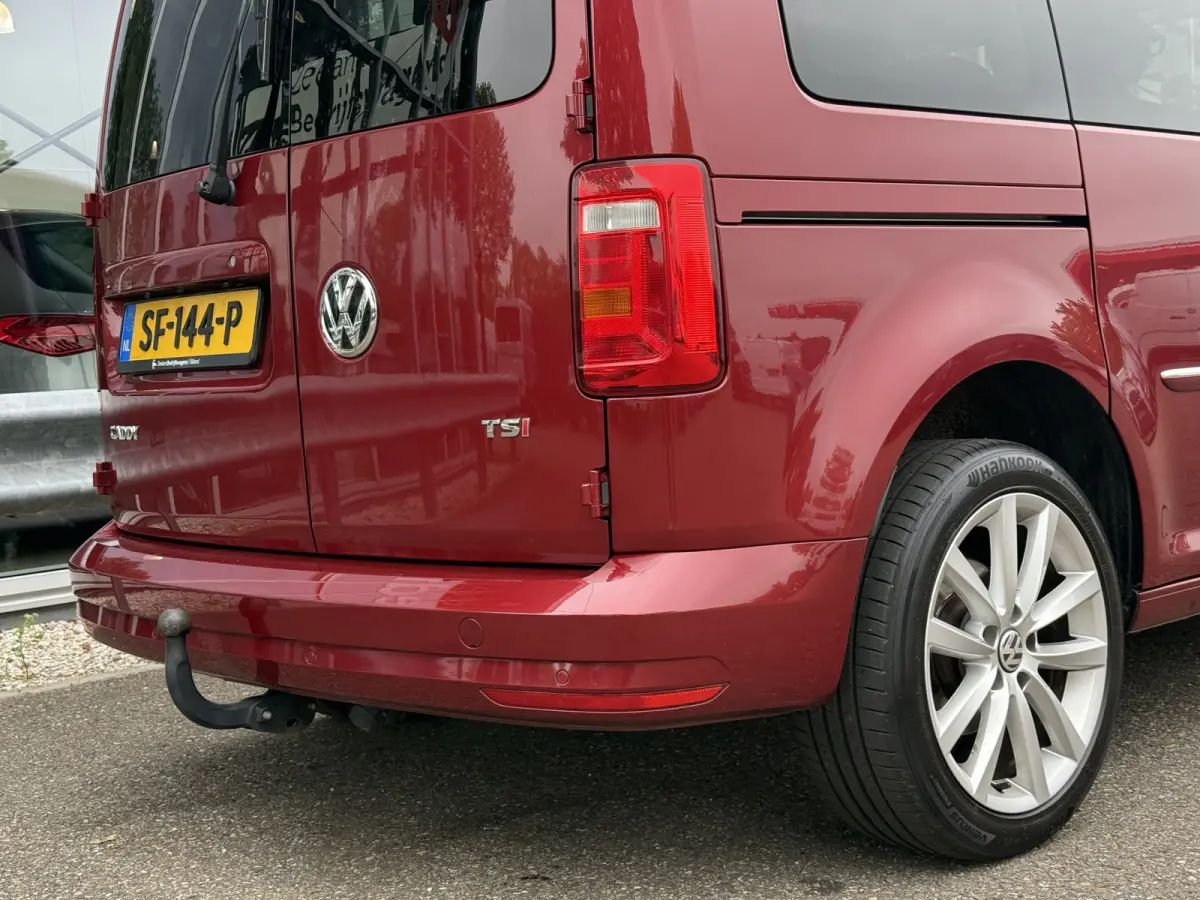 1.4 TSI Highline 7p | Carplay | Navi | Trekhaak | Stoelverw. | Leder