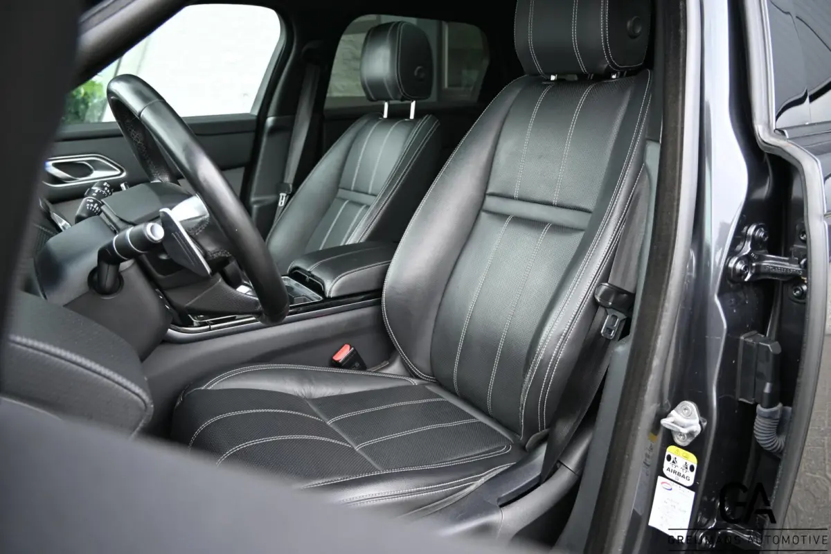 3.0 V6 AWD R-Dynamic HSE