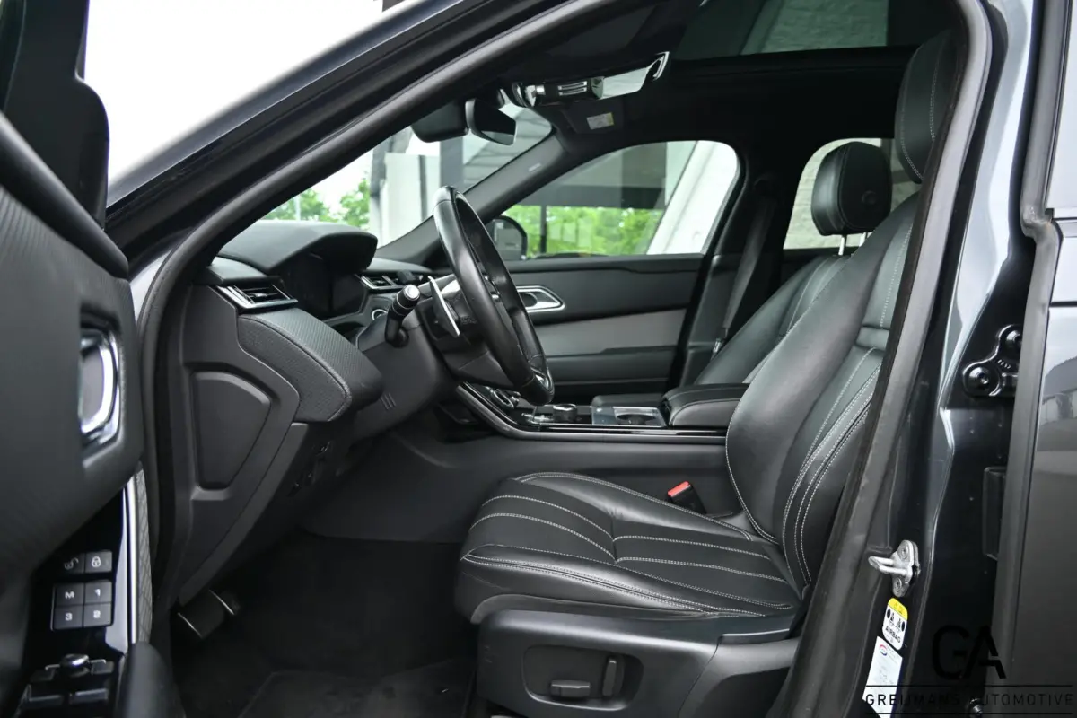3.0 V6 AWD R-Dynamic HSE